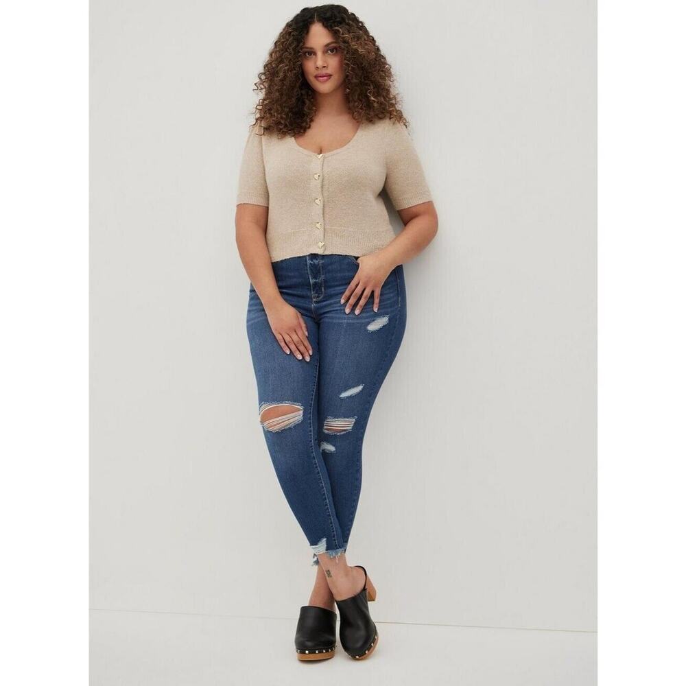 Torrid Distressed Premium Stretch Ankle Sky High Rise Skinny Jean RawHem 16 Blue
